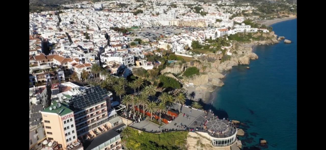 Nerja Sea View Apartment Екстериор снимка